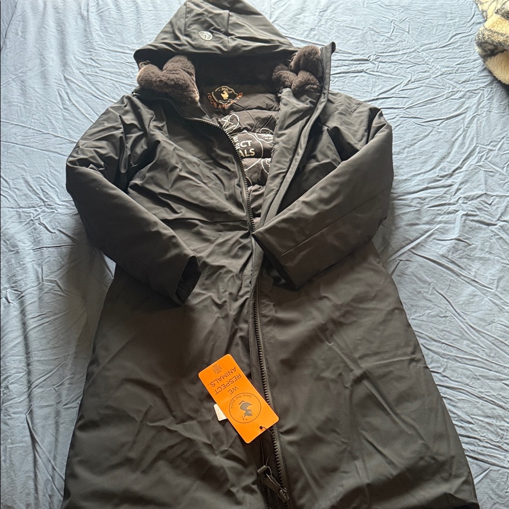Women Parker Black Long Coat - Picture 5 of 8